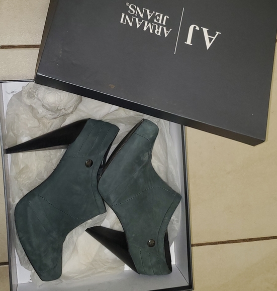 Armani Jeans Platform Ankle Boot Heels - Picture 1 of 10
